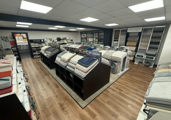 CARPET ROOM